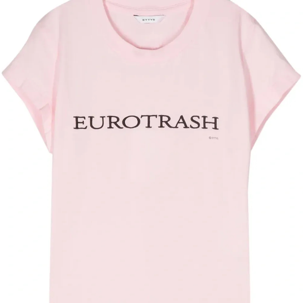 Укороченная футболка Zion