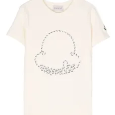 Футболка с вышитым логотипом