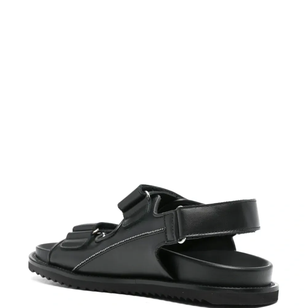 Сандалии с ремешками