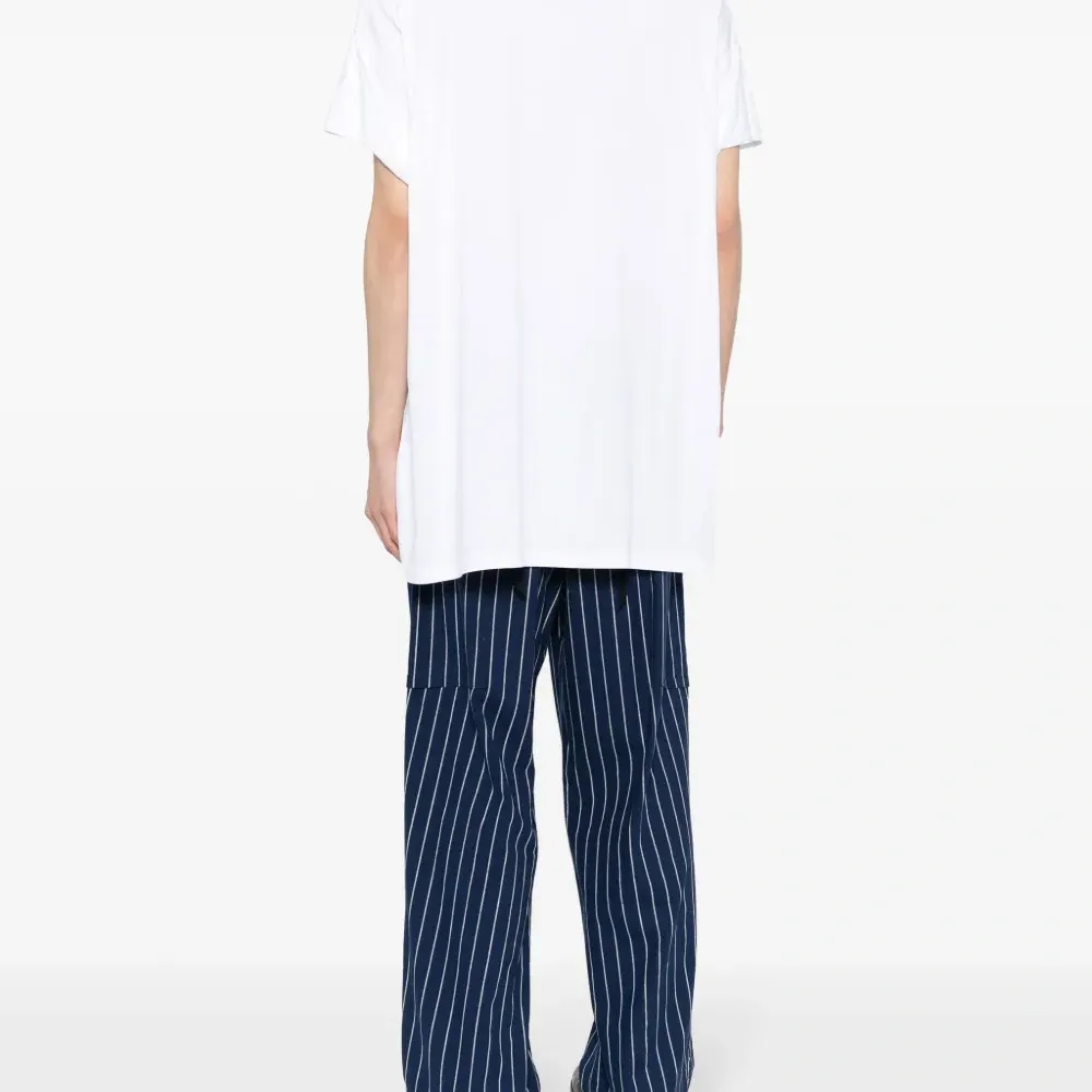 Футболка с драпировкой