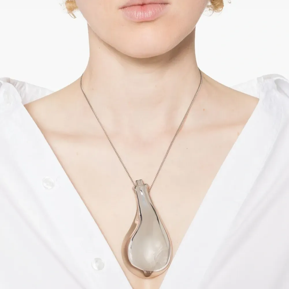 Колье с подвеской Колье с подвеской