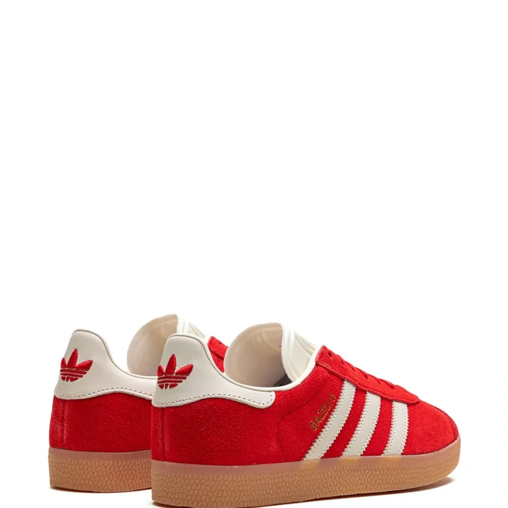 Кроссовки Gazelle Red
