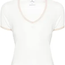 Футболка с вышитым логотипом