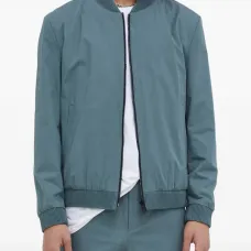 Бомбер с бейсбольным воротником