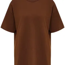 футболка с круглым вырезом