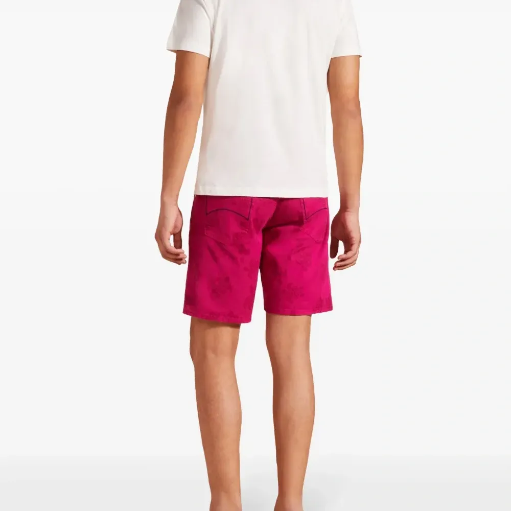 Футболка с графичным принтом