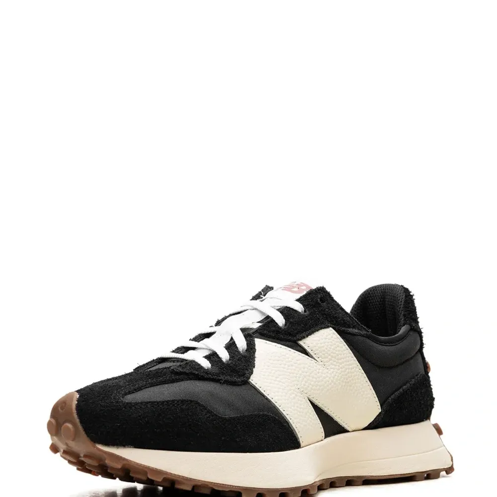 Кроссовки 327