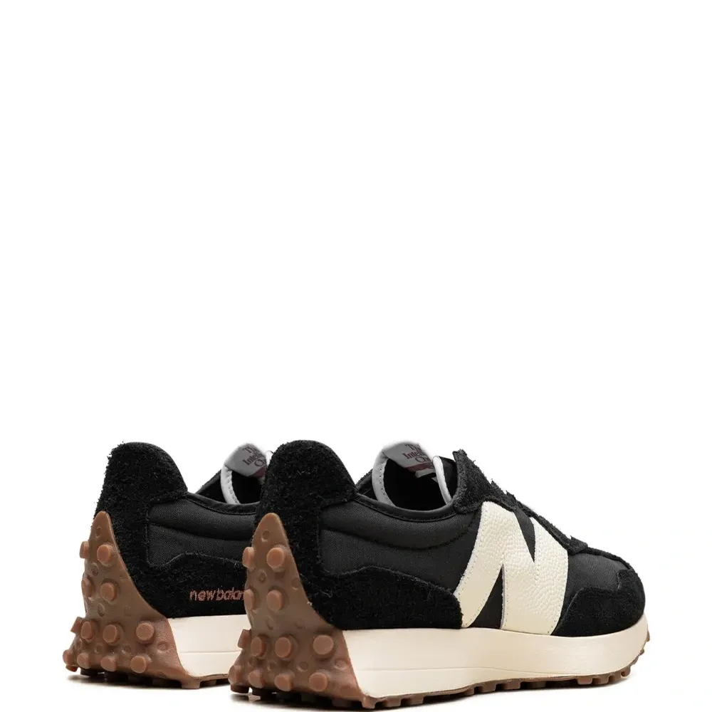 Кроссовки 327