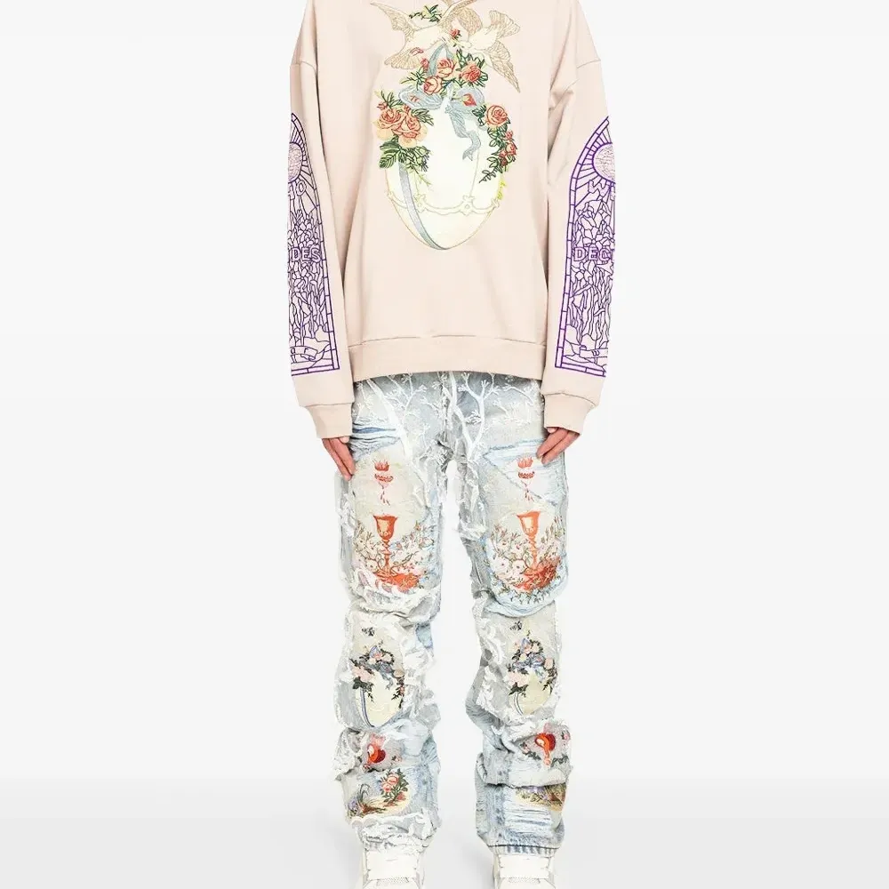 Толстовка с вышивкой Толстовка с вышивкой