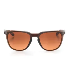 Солнцезащитные очки Thurso в квадратной оправе Солнцезащитные очки Thurso в квадратной оправе