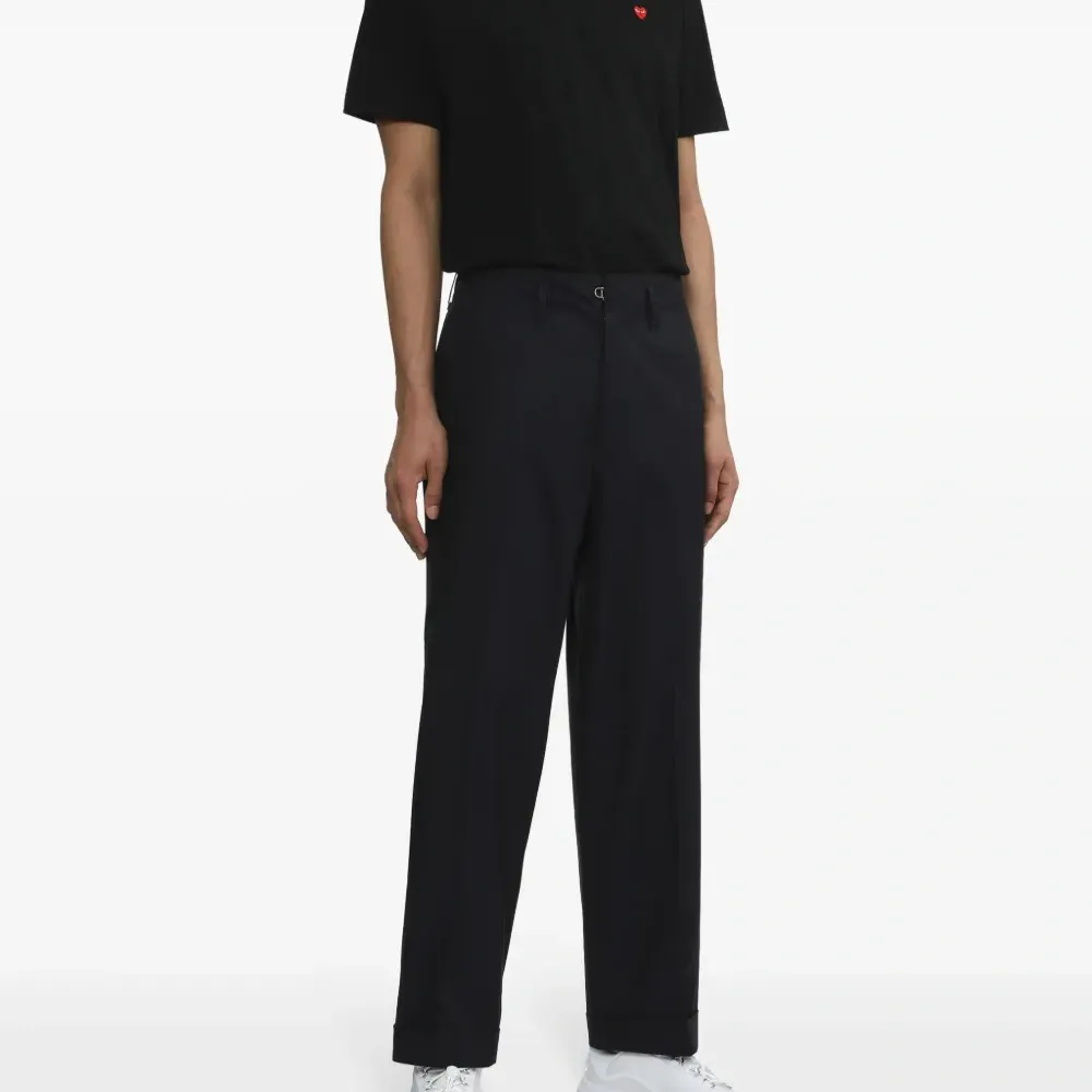 Футболка с логотипом