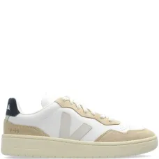 Кроссовки V-90