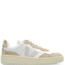 Кроссовки V-90