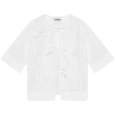 Блузка с вышивкой