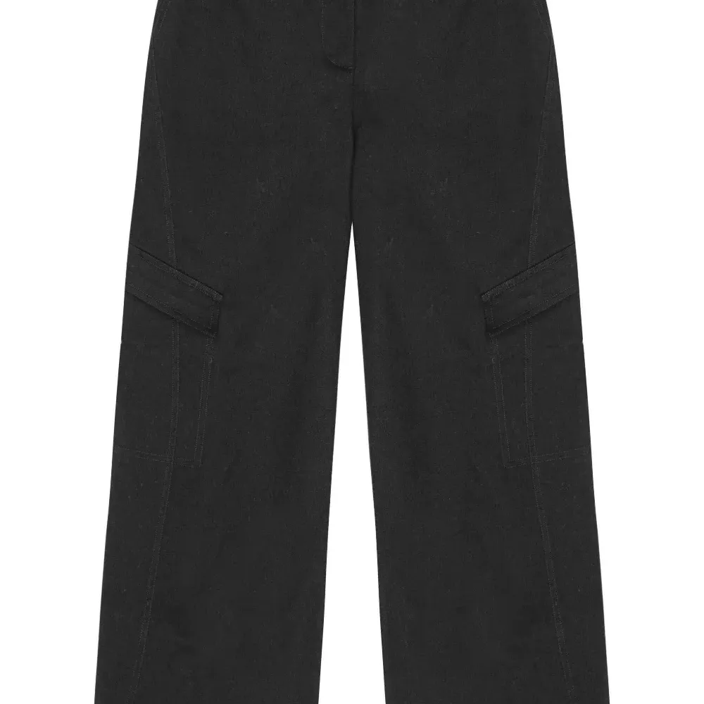 Брюки широкого кроя