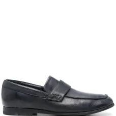 Лоферы из зернистой кожи