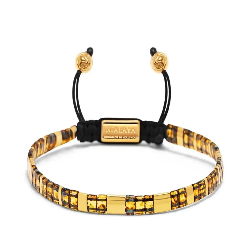 Браслет с бусинами