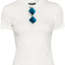 Футболка с V-образным вырезом