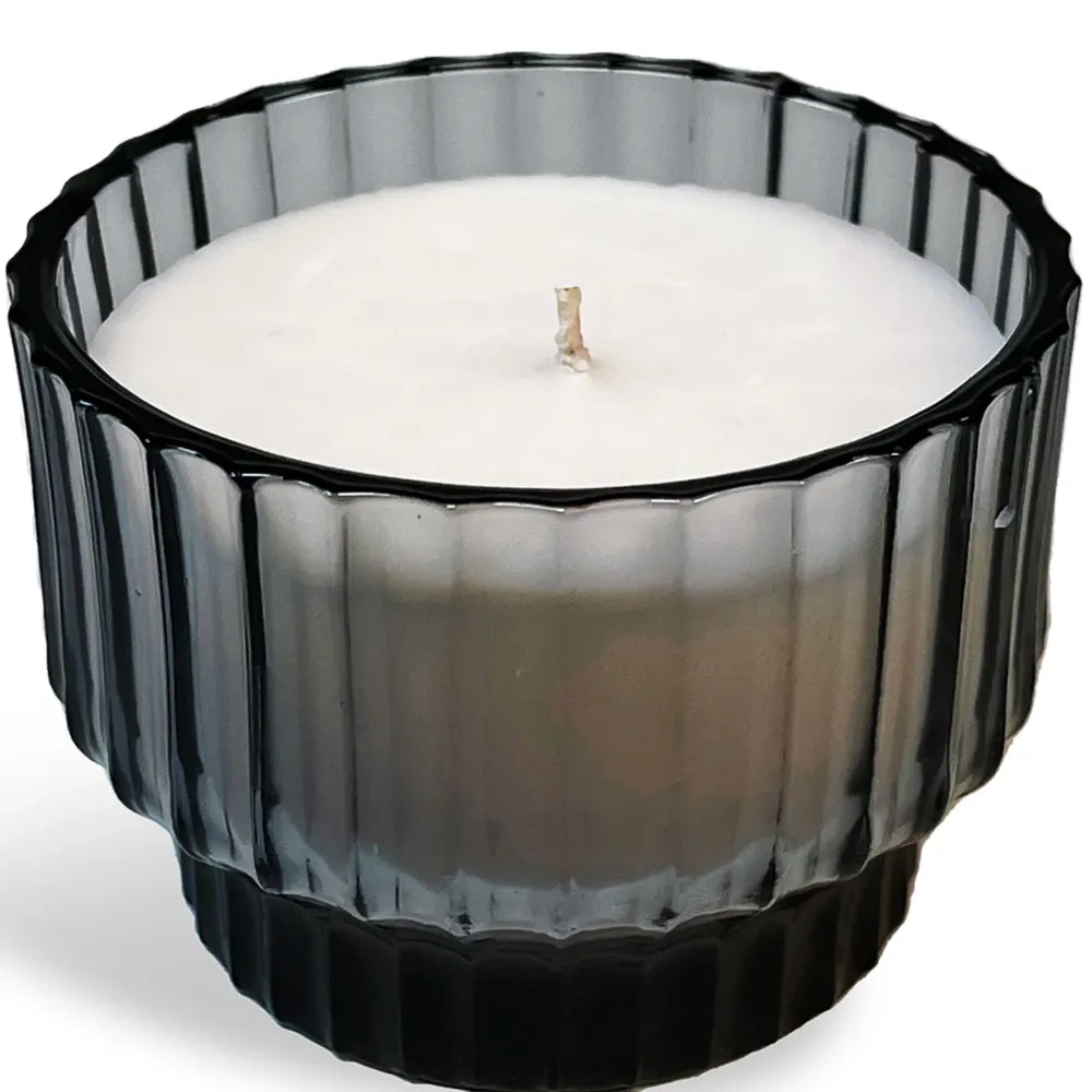 Маленькая ароматическая свеча Morning Glow (600 г)