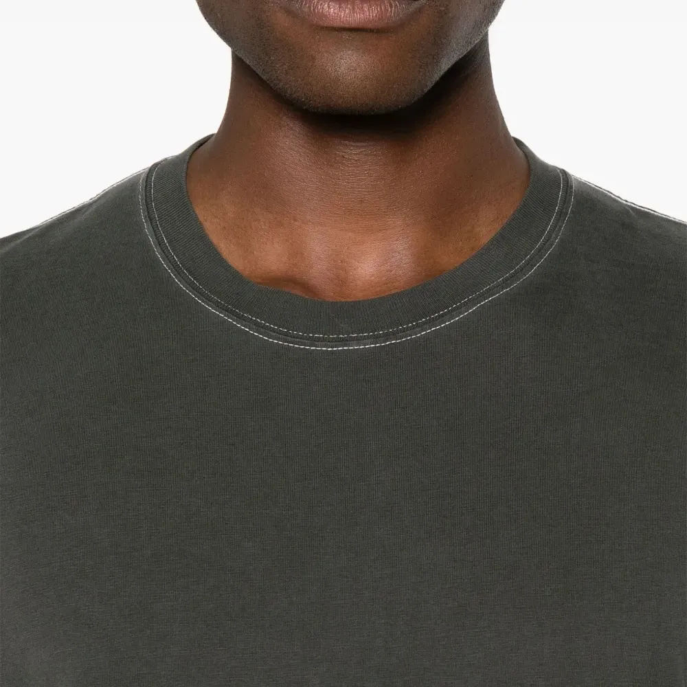 Футболка с контрастной строчкой Футболка с контрастной строчкой