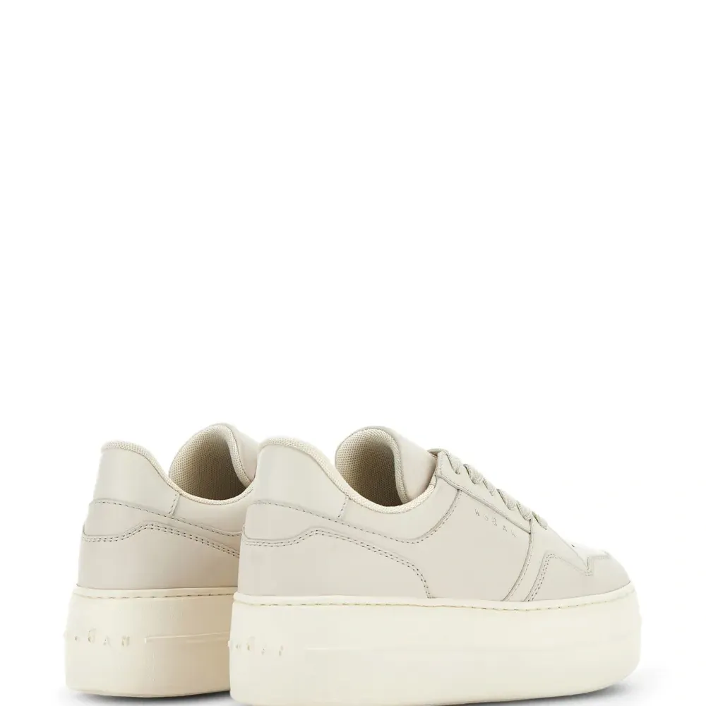 Кеды H670 на платформе