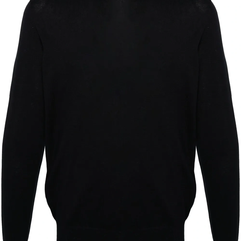 Джемпер с круглым вырезом