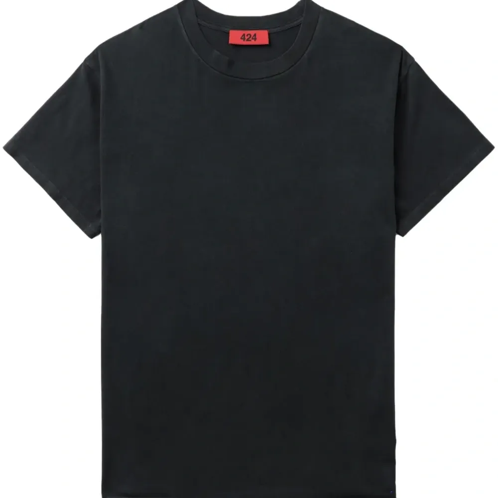 Футболка с круглым вырезом Футболка с круглым вырезом