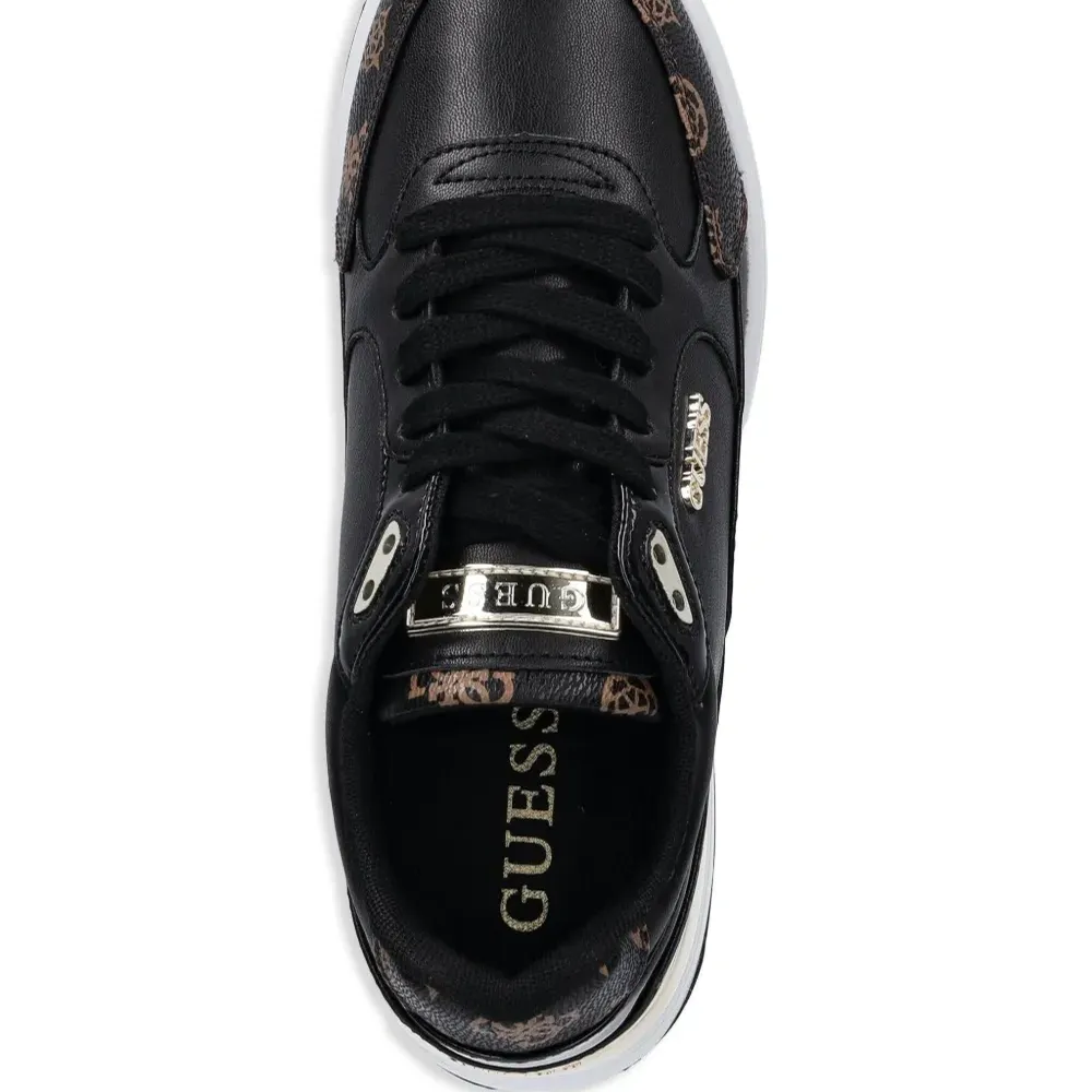 Кроссовки Moxea