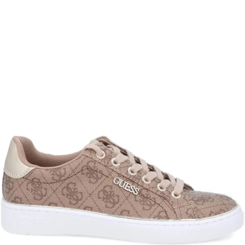 Кроссовки Beckie