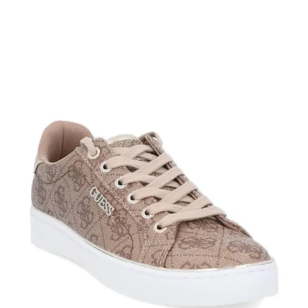 Кроссовки Beckie