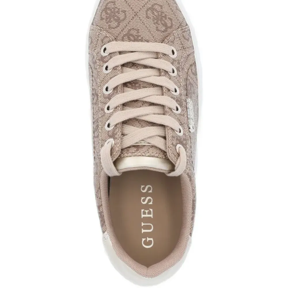 Кроссовки Beckie