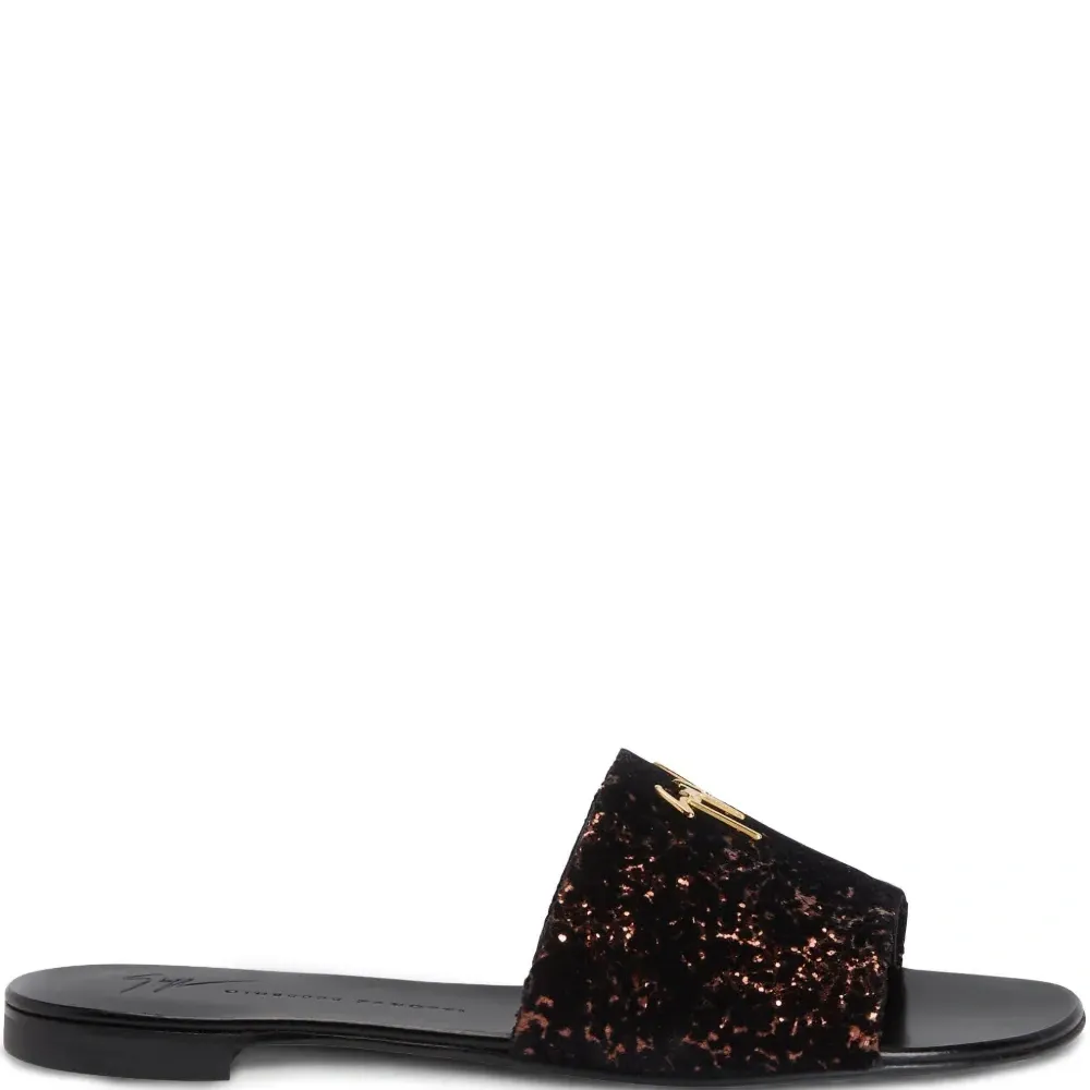 Шлепанцы Shirley Шлепанцы Shirley