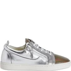 Кроссовки Nicki