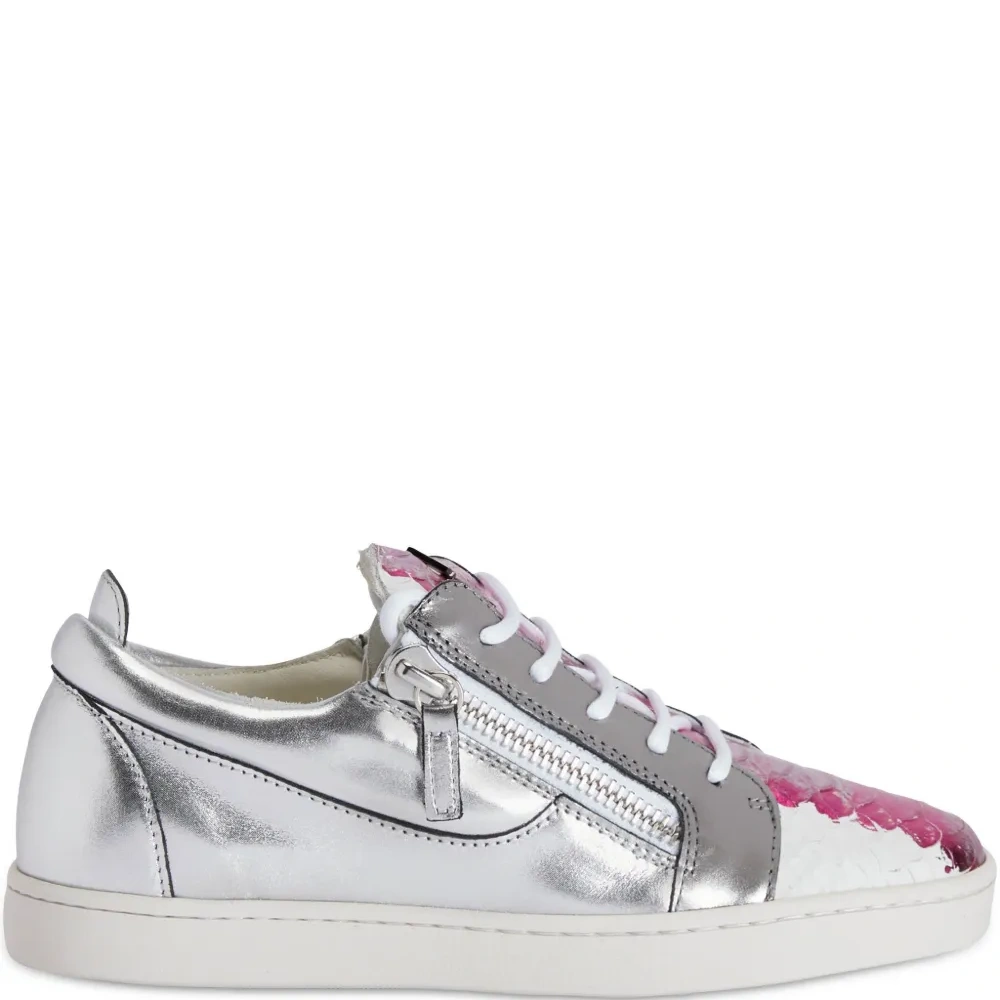 Кроссовки Nicki