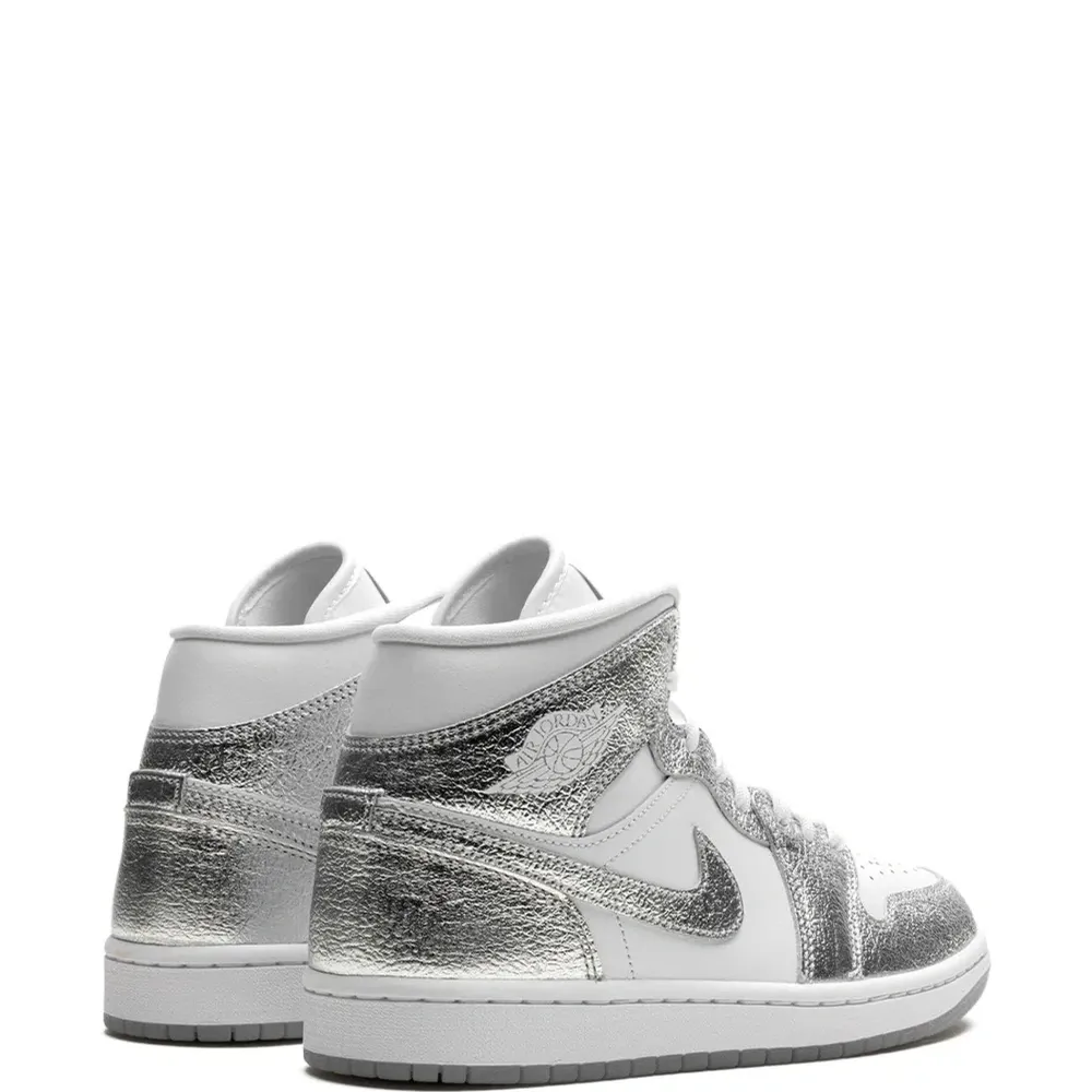 Кроссовки Air Jordan 1 Mid SE Metallic Silver Кроссовки Air Jordan 1 Mid SE Metallic Silver