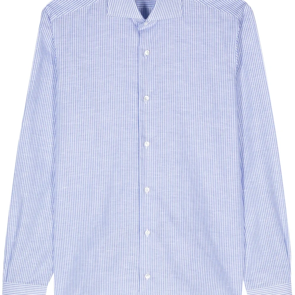 Льняная рубашка в полоску