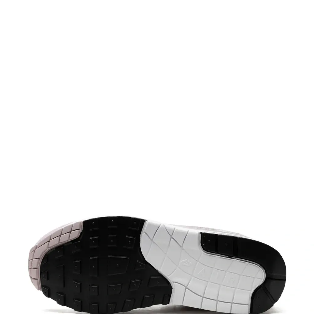 Кроссовки Air Max 1