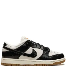 Кроссовки Dunk на шнуровке