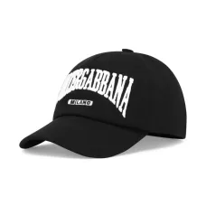 Кепка с вышитым логотипом