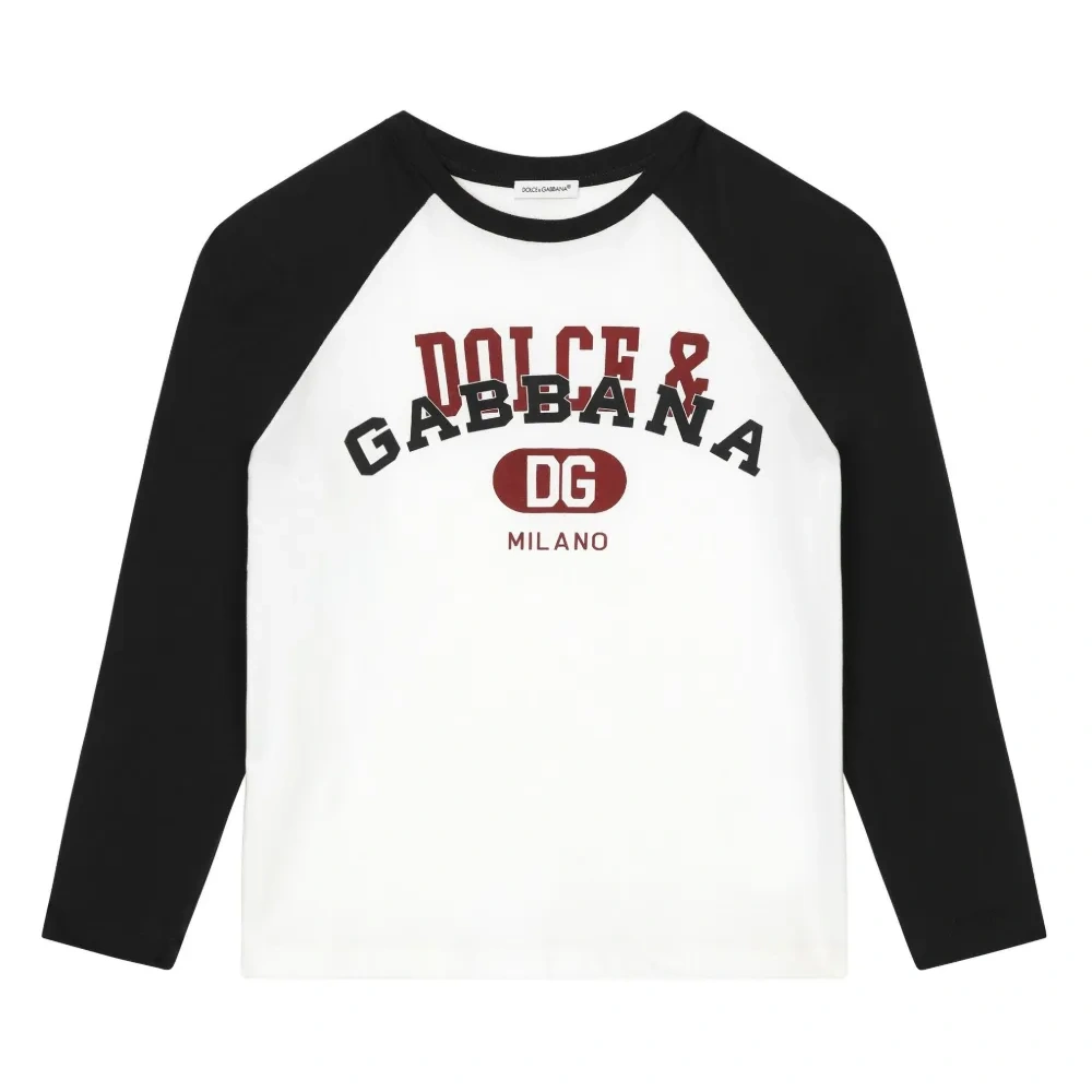 Футболка с логотипом