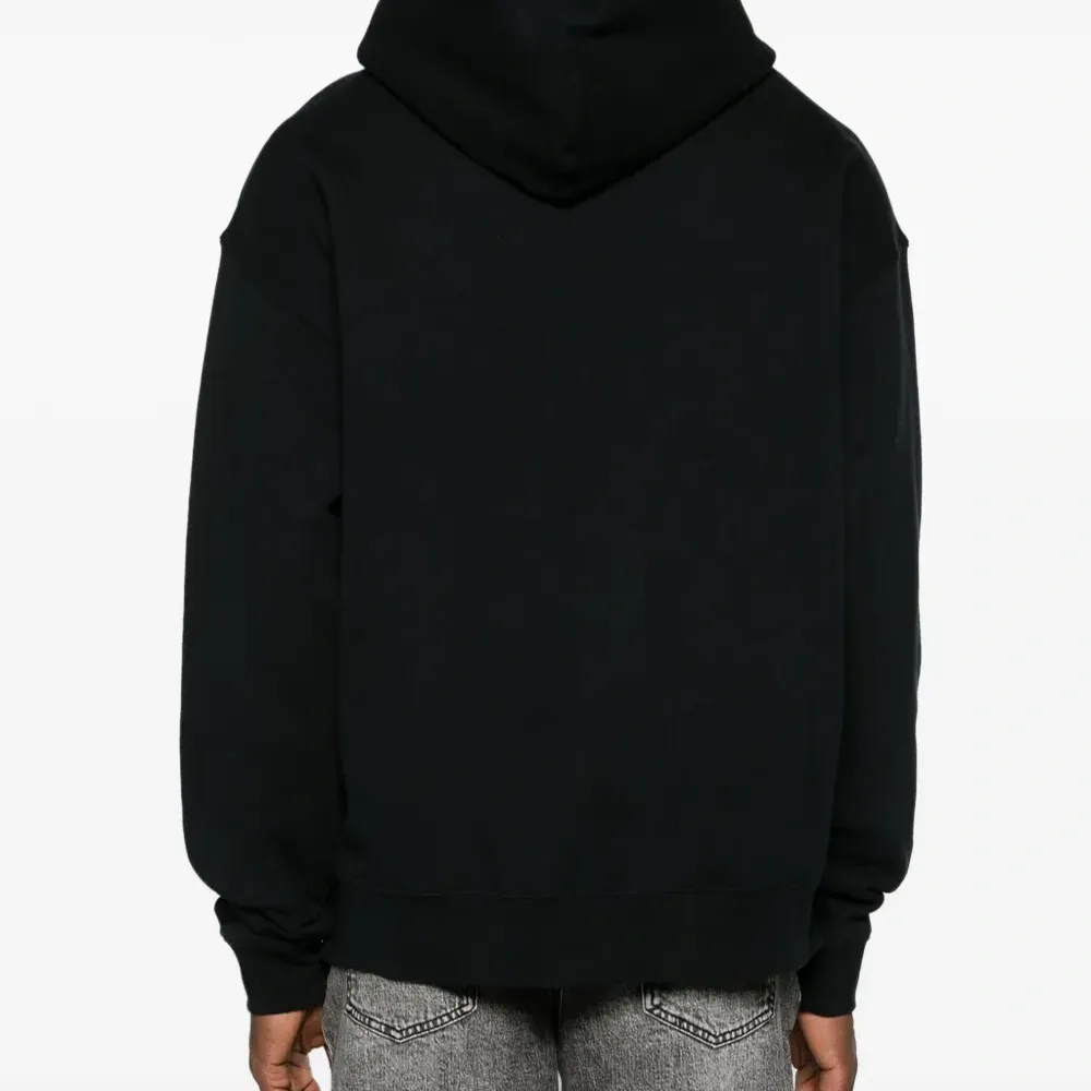 Худи с вышитым логотипом