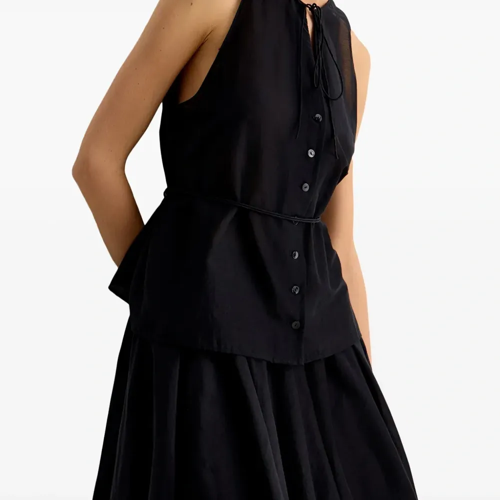 блузка с завязками