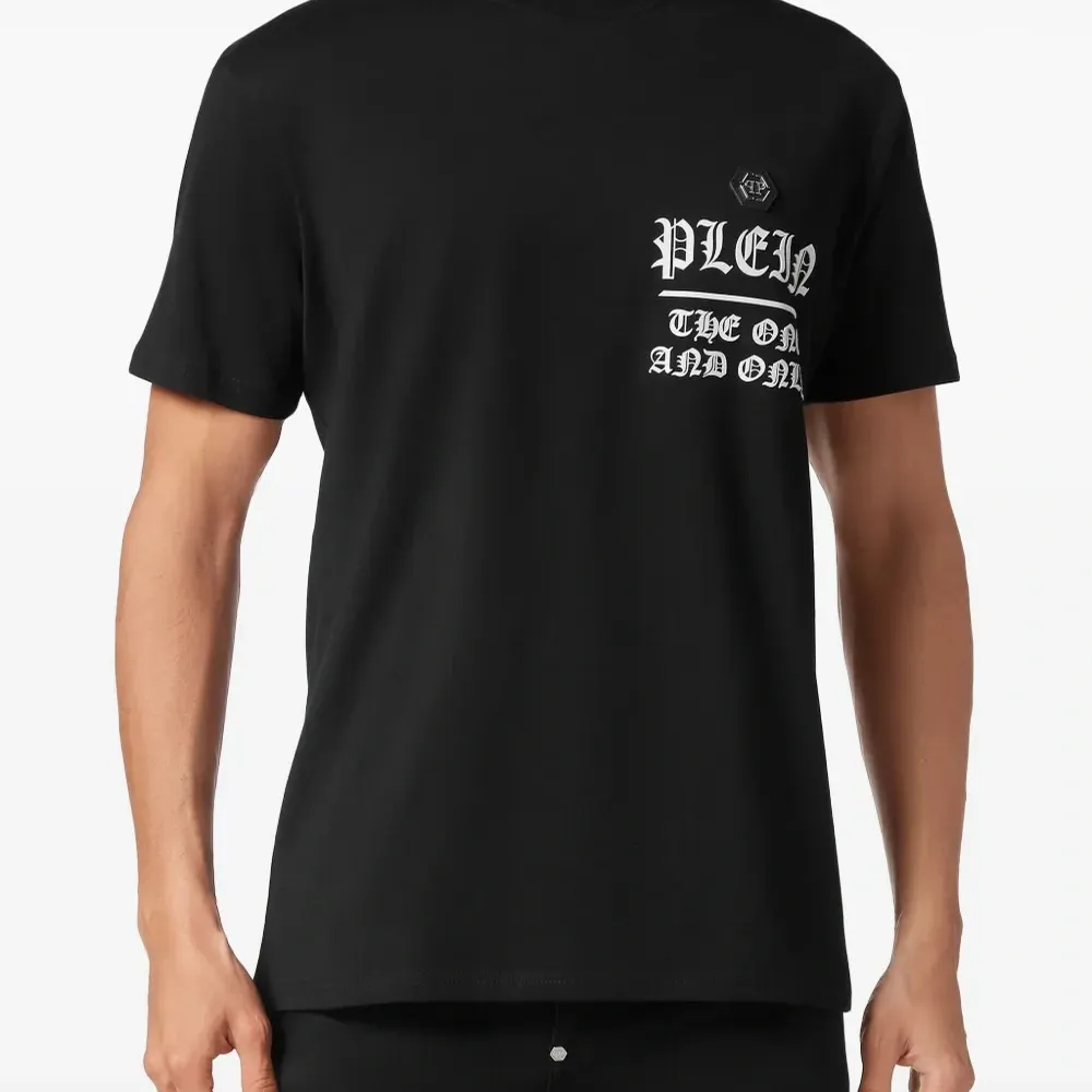 Футболка с графичным принтом