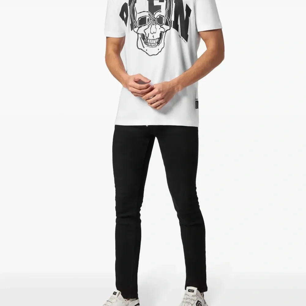 Футболка с принтом Skull Футболка с принтом Skull