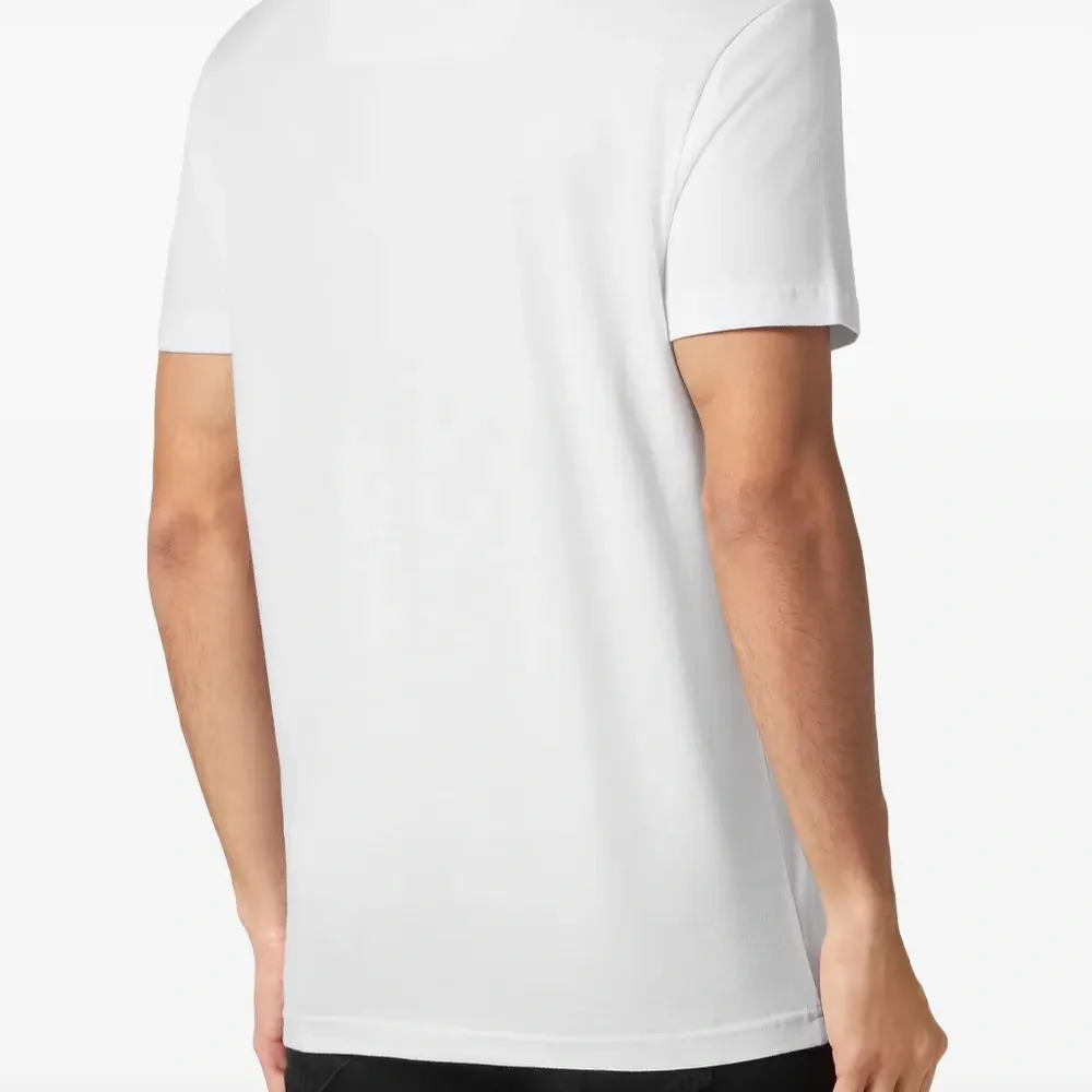 Футболка с логотипом