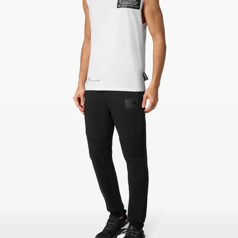 Топ с логотипом