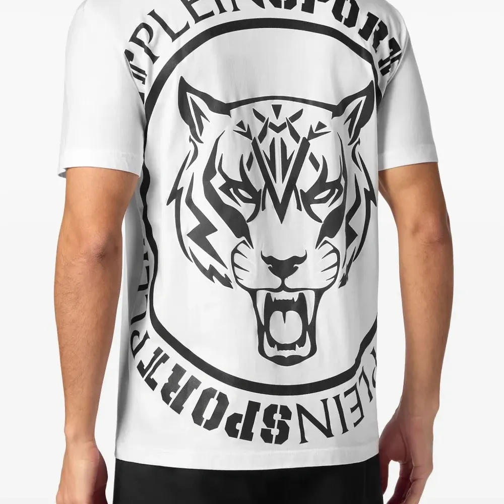 Футболка с принтом Carbon Tiger