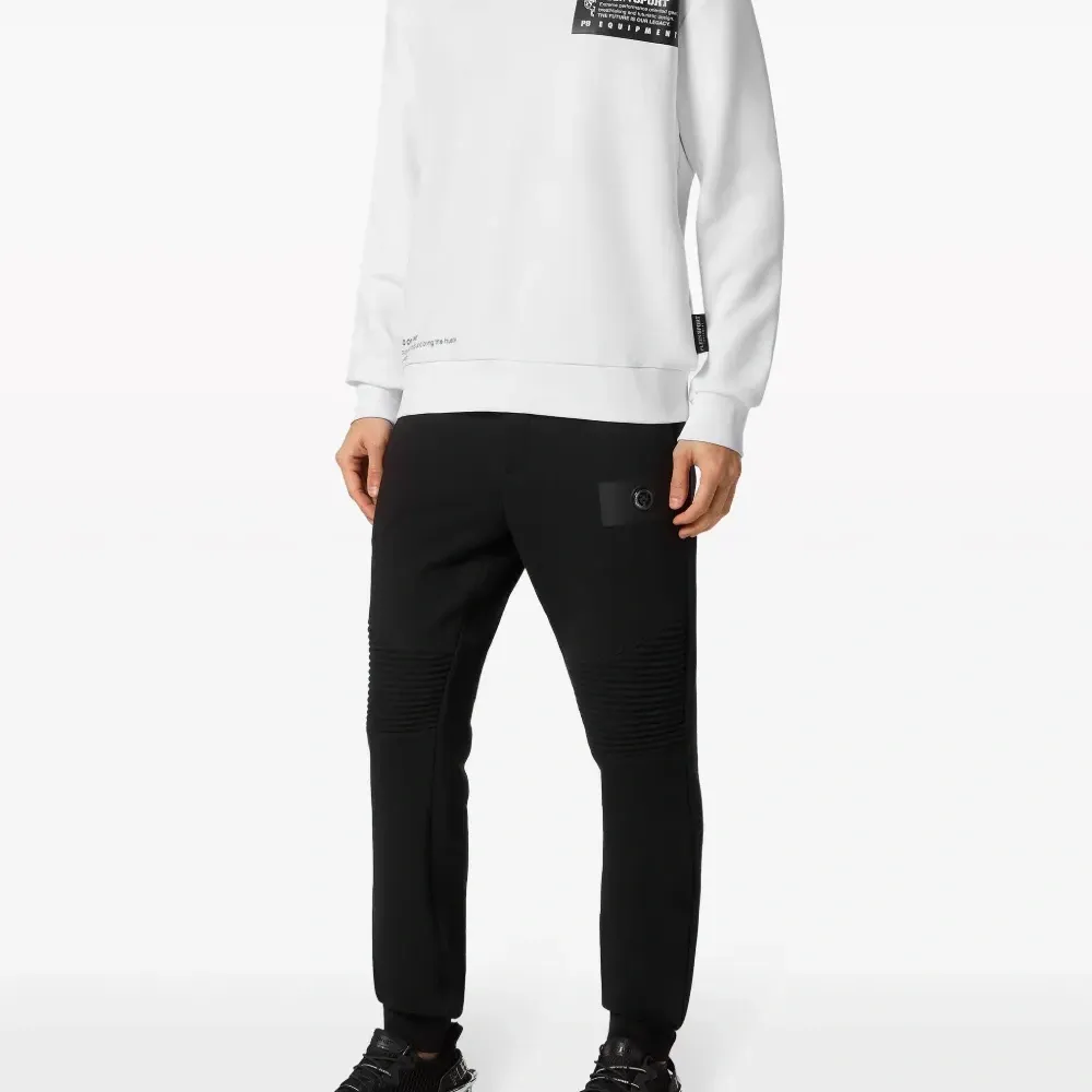 Толстовка с логотипом