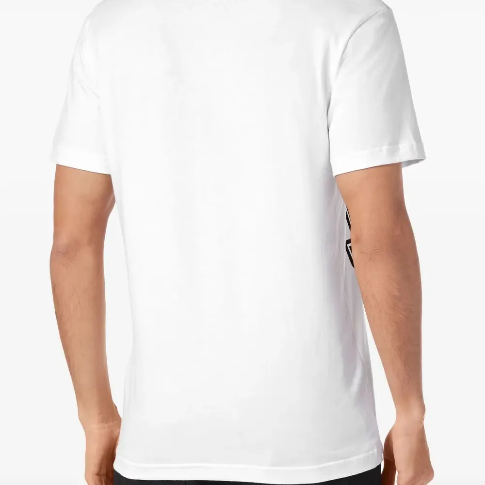 Футболка с логотипом