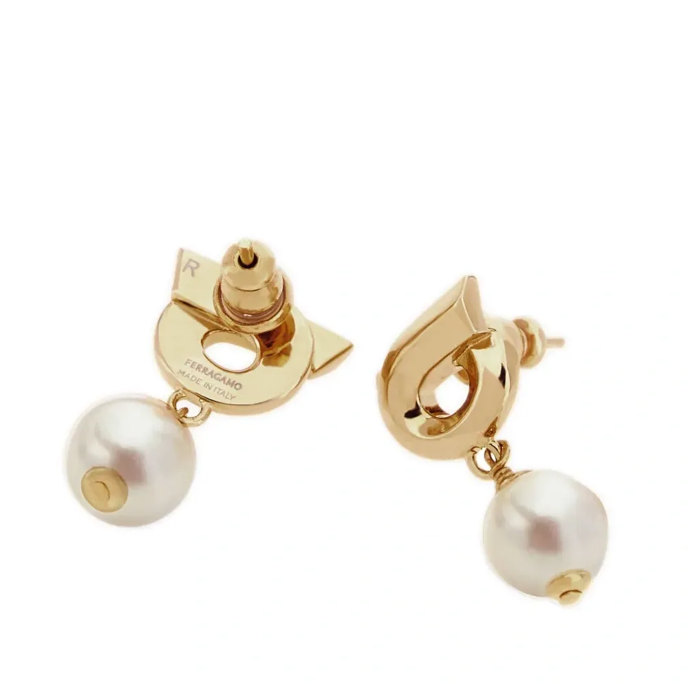 Серьги Gancini с искусственным жемчугом Серьги Gancini с искусственным жемчугом